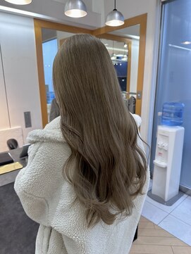 ユニ バイ マグ 長野店(Uni.by Mag) 透明感抜群♪20代30代ダブルカラーブリーチオリーブグレージュ