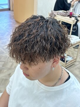 ラヴィズム 名駅店(LUVISM) 名古屋/メンズカット/メンズパーマ/眉毛/ツイストスパイラル