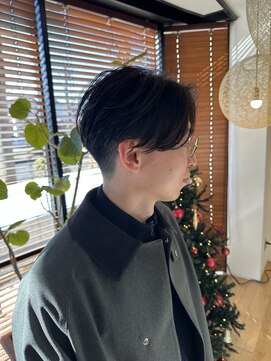 シャイン(Shine) センターパート ニュアンスパーマ