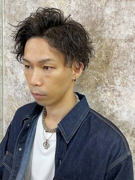 イエローコーン 金沢文庫店(YELLOW CORN) ツーブロックメンズマッシュパーマ/アップバング/センターパート