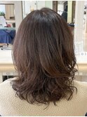 動くたび揺れる♪大人の軽やかレイヤー
