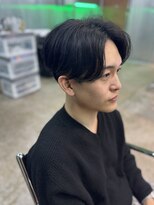 COM【コム】 韓国風センターパート