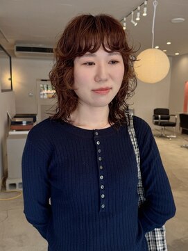 ノイ(noi) ウェーブパーマレイヤーカット