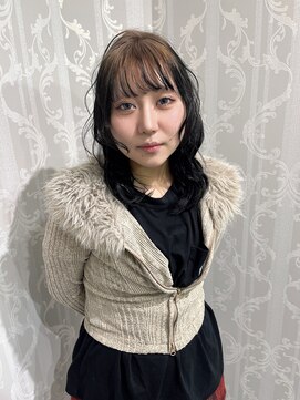 ソメルン 秋葉原 秋葉原で叶えるブルーブラックカラー