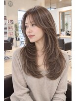 ネイヴスヘアー 香椎照葉店(Neivs Hair)&nbsp;顔周りレイヤーとバレイヤージュで軽やかロング