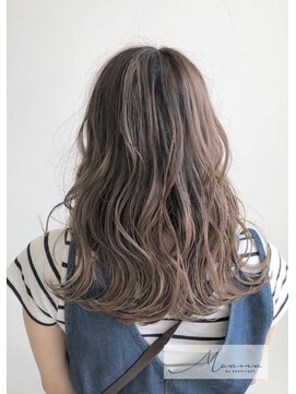 モアナ バイ ヘッドライト 武蔵小杉店(Moana by HEADLIGHT) Moana☆アッシュベージュ