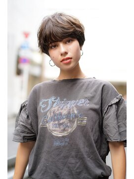 シー バイ ロンド 新宿(Sea by Lond) ネイビーカラーのマニッシュショート【福島泰】新宿