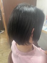 クネア(kunea)&nbsp;ナチュラルストレートショートボブ/暗髪