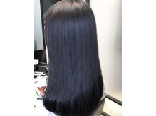 アグ ヘアー ラキ 土崎店(Agu hair laki)