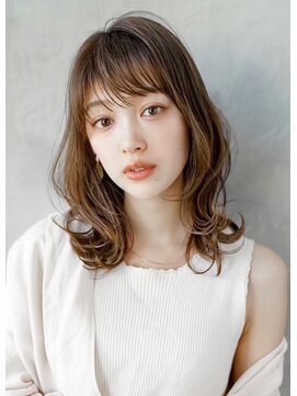 ギークス(GEEKS) 【GEEKS渋谷】大人かわいい/くびれヘア/クリアベージュ/イルミナ