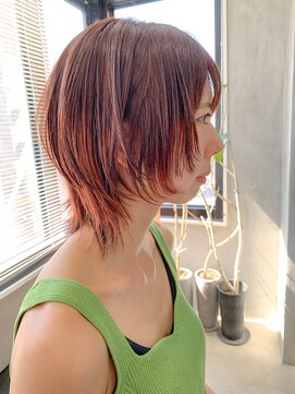 テトヘアー(teto hair) オレンジカラー、オレンジベージュ、ウルフカット