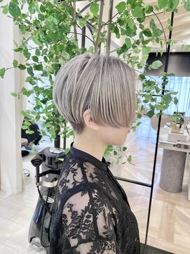 ジ オスカー(THE OSCAR) シルバーヘアショート