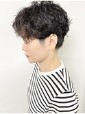 【morio原宿】黒髪ベリーショートクルクルパーマ