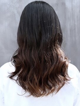 チョビー(Chobii) 表参道/デジタルパーマ/コテ巻き風/韓国風/髪型/人気/ロング吉15