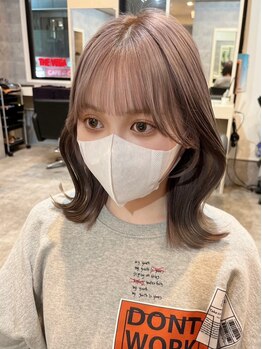アンダーバーホワイト 高槻店(_WHITE)の写真/【高槻美容室/阪急高槻徒歩1分】プチプラでSNSで話題のトレンドカラーやスタイルにも挑戦しやすい♪