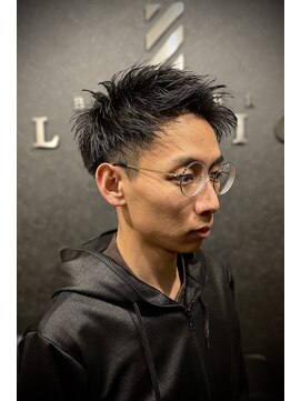 バーバークラシックス(BARBER CLASSICS) アップバングショート