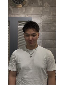 フランクスバーバーリベラルド 横浜(FRANK'S BARBER LIBERALD) MEN’S HAIR/スパイキーショー ト/フェードツーブロック　Ｓ