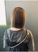 切りっぱなし　ナチュラルベージュカラー