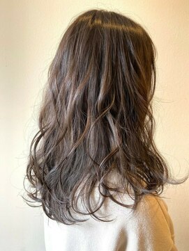 ワークス 下北沢(WORKS) ロングレイヤーハイレイヤーセミロングウルフカット