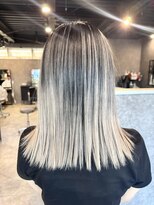インク(ink) ホワイトバレイヤージュ