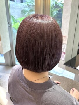 ヴィサージュプラス(VISAGE plus) 首元スッキリ♪大人の艶感ミニボブスタイル