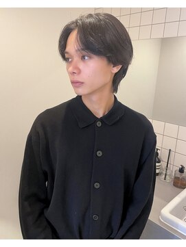 チーカ(chica) ナチュラルセンターパート／メンズニュアンスパーマ