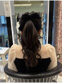 結婚式OK華やか上品ポニーテール