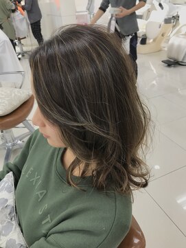 フォルテ 中田店 ハイライトカラー