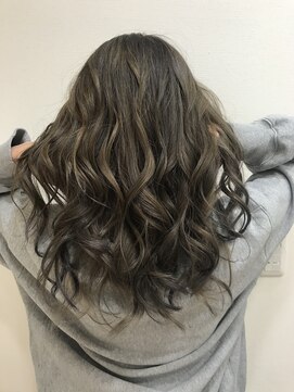 バース ヘアデザイン(Birth hair design) アッシュベージュ