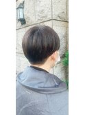 マッシュ刈り上げ