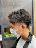 大人かっこいい『ハンサムパーマ』 スパイラル/刈り上げ