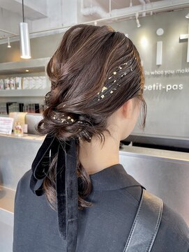 リトバイプティパ(Lit by petit-pas) リボンアレンジ☆ゆるふわヘアセット