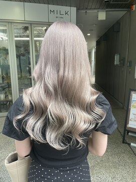 ロンドシェリ 仙台(Lond Cheri) ホワイトベージュ/ハイトーン/ケアブリーチ/韓国/《仙台》