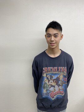 ノルン(Norn) バーバー風スキンフェードカット学生メンズカット【呉/広島】