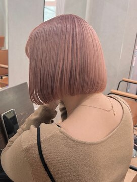 メロウ 神戸三宮(mellow) ピンクベージュ / ボブスタイル