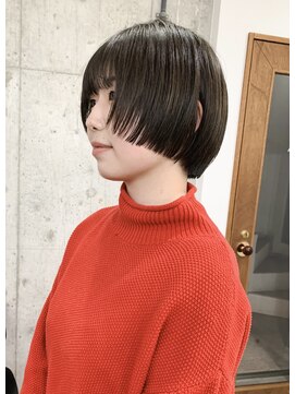 サクラ オモテサンドウ(SAKURA) マッシュボブ　前上がりボブ　ミニボブ 表参道美容室