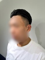 リバティシェアバーバー 銀座2nd(LIBERTY SHARE BARBER)&nbsp;ワイルドさ際立つツーブロオールバック