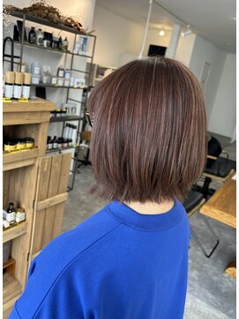 ムニ(MUNI) *くびれボブ×ハイライトピンクブラウン*