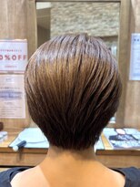 ココカラヘアー ニコ(cococara hair nico)&nbsp;ショート/ボブ/ハイトーン/大人ショート/小顔/トリートメント