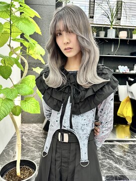 チュダック(ChuDuck) 韓国風《ペールシルバー》ハイトーン/ケアブリーチ/ダブルカラー