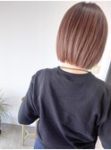 肩につかないボブ