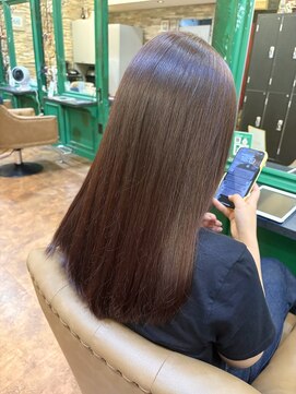 ヘアーラウンジ アンフィ 井土ヶ谷(Hair Lounge Anphi) ツヤ感ピンクブラウン