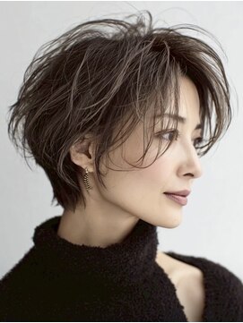 白髪ぼかし脱白髪染め似合わせショートボブ40代50代60代♪