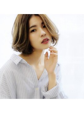 ダマーニ 表参道(DAMANI) 似合わせカット/ミディアムレイヤーカット[表参道駅]