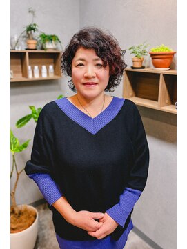 アンファオ 新小岩(anfao) くせ毛アシンメトリー【新小岩/小岩/平井/ショートカット】