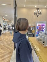 シャンプーボーイ セントラル 博多(SHAMPOO BOY central)&nbsp;ハイライト&ボブ