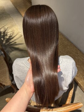 セブンベルベット(7 Velvet) オリーブベージュ【円口睦】