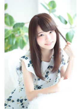 ヘアサロン ティファレス(Hair Salon TIPHARETH) スリークな質感で丸みストレート