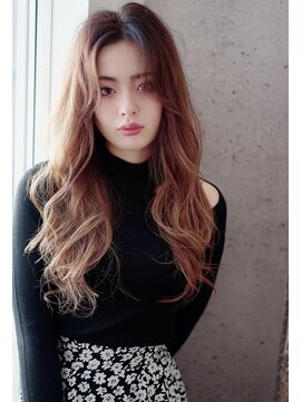 ファムエリア(FEMME AREA) ロングヘア