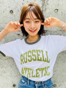 メーヴェ(Mowen) mowen 南堀江　ミニボブ×グレージュ×シースルーバング